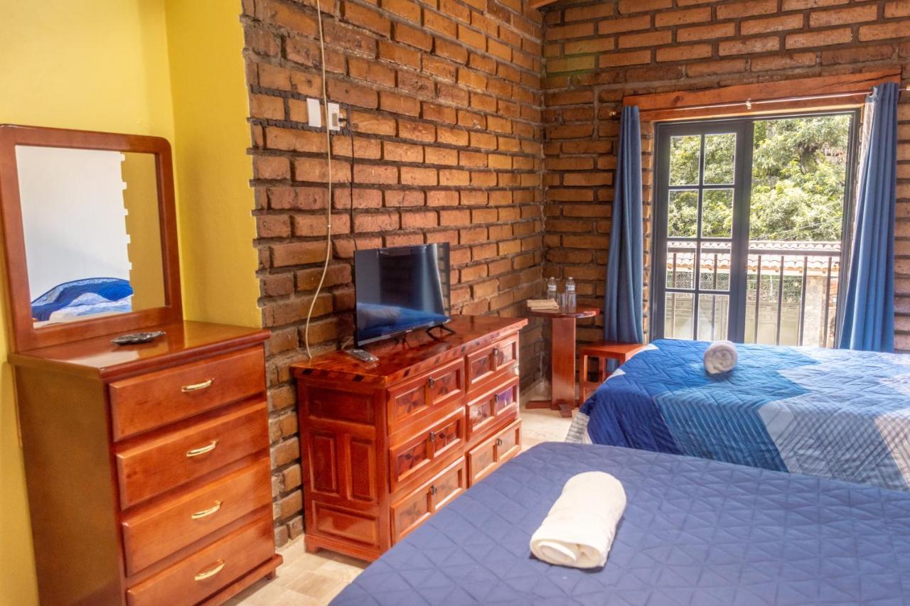 ホテル Casa Antares テポストラン エクステリア 写真